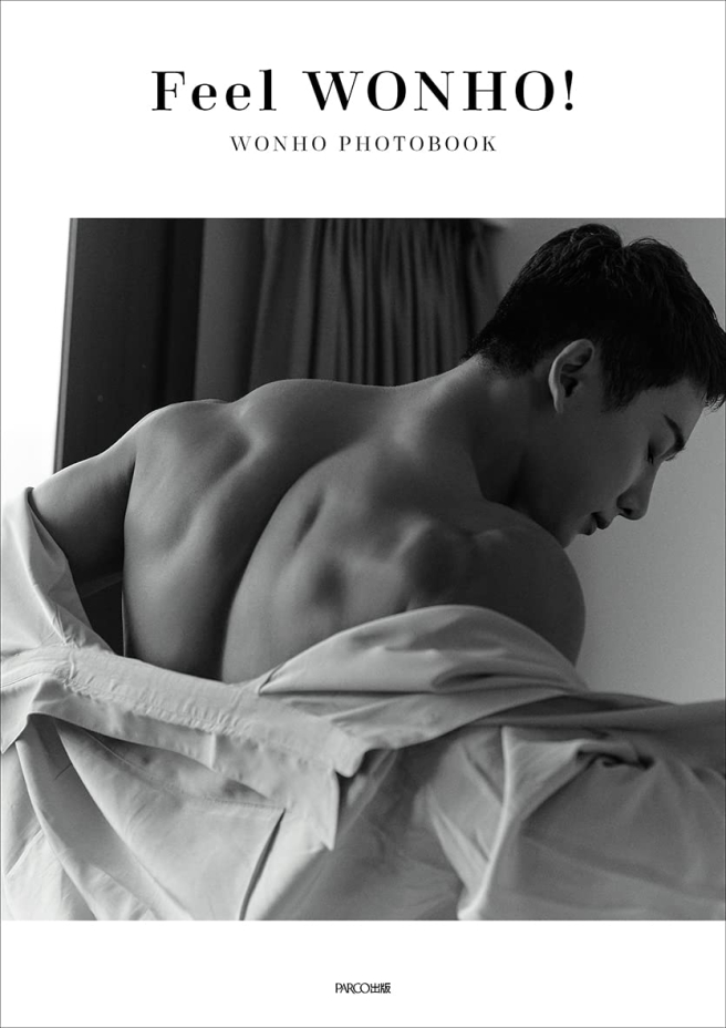 ウォノ写真集『Feel WONHO!』<br />
WONHO PHOTOBOOK
